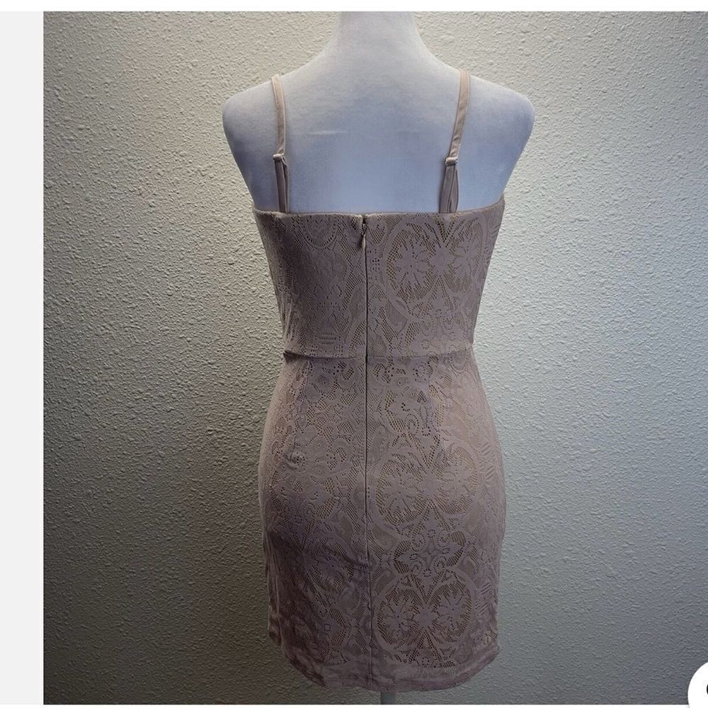 Dress the Population Leanne Pink Lace Mini Dress Women Size Small NWT Size XS - Picture 6 of 9